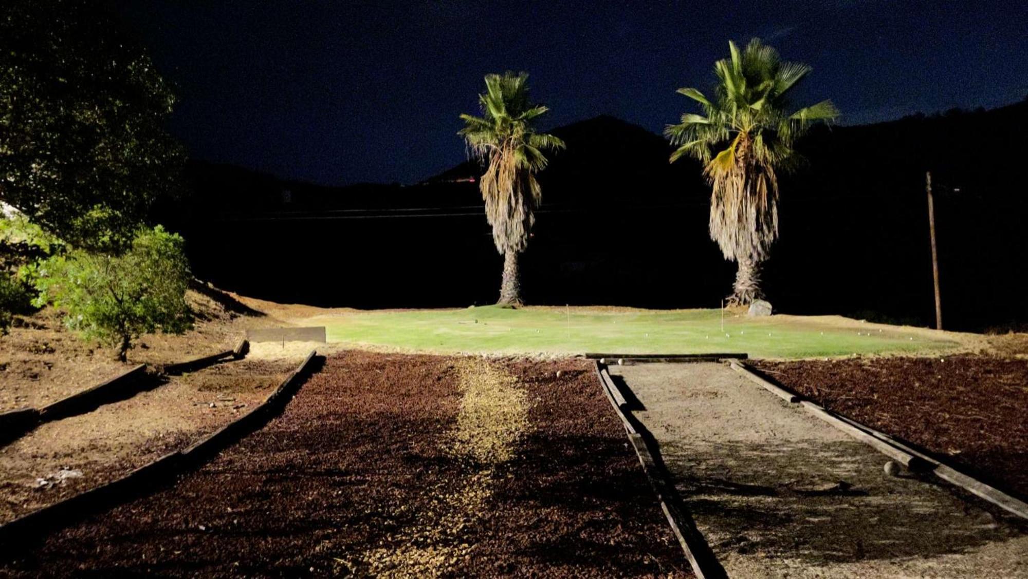 Private Home On 10 Acres - Heated Salt Pool & Jacuzzi, Mountain & City Views, Horseshoes, Basketball, Bbq, Golf Putting, Foosball, Croquet, Bose Stereo, White Cotton Bedding - Hilltop Hacienda, Pool Heat Optional Jamul Εξωτερικό φωτογραφία