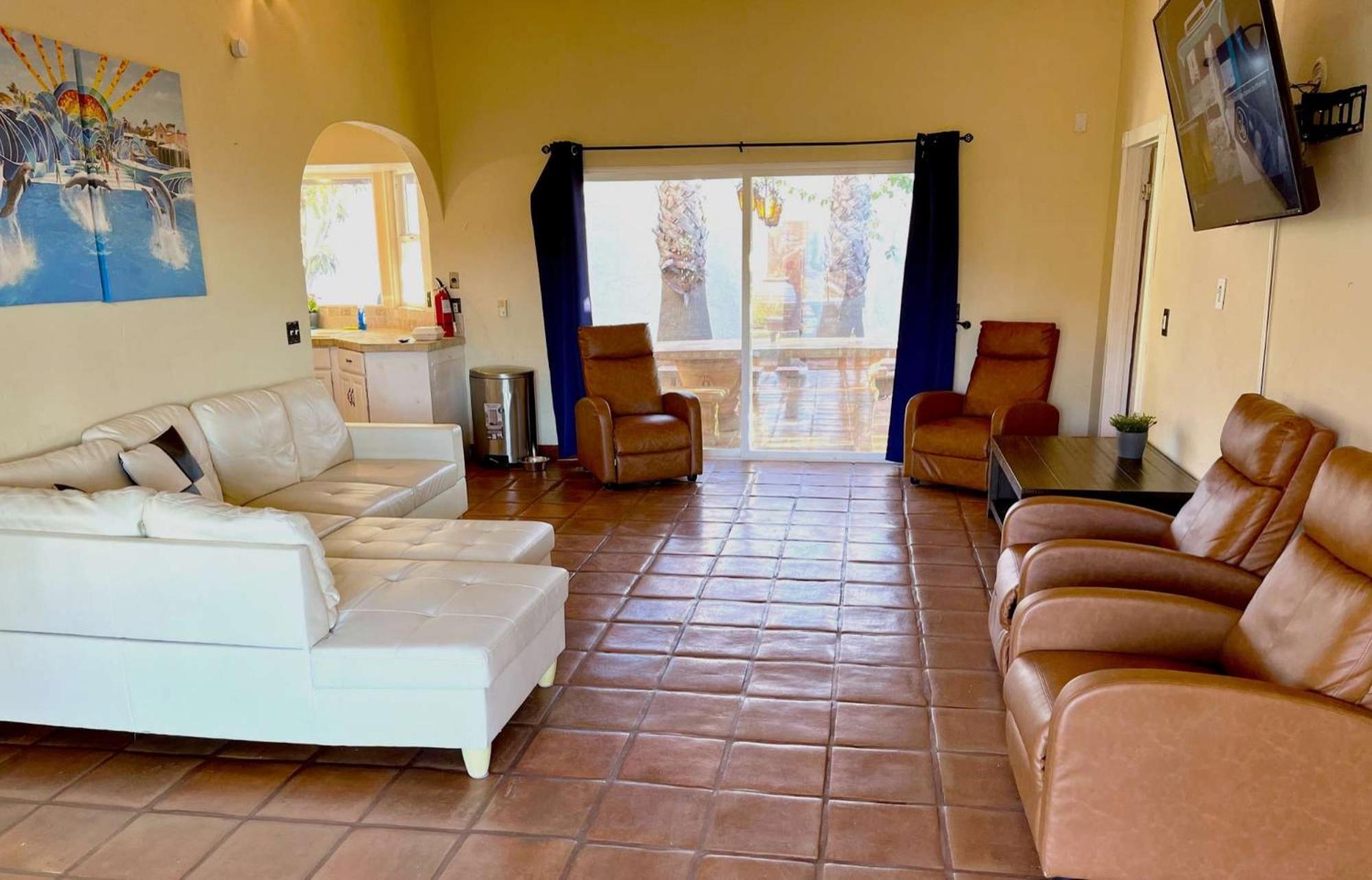 Private Home On 10 Acres - Heated Salt Pool & Jacuzzi, Mountain & City Views, Horseshoes, Basketball, Bbq, Golf Putting, Foosball, Croquet, Bose Stereo, White Cotton Bedding - Hilltop Hacienda, Pool Heat Optional Jamul Εξωτερικό φωτογραφία
