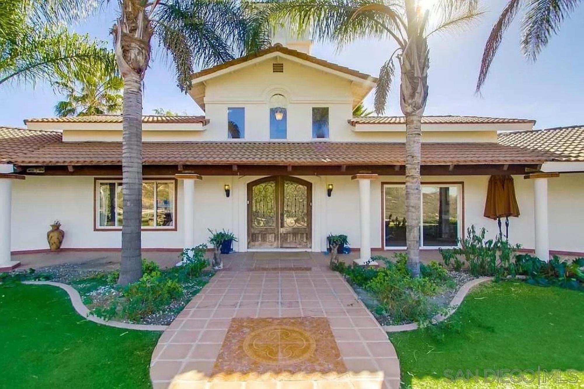 Private Home On 10 Acres - Heated Salt Pool & Jacuzzi, Mountain & City Views, Horseshoes, Basketball, Bbq, Golf Putting, Foosball, Croquet, Bose Stereo, White Cotton Bedding - Hilltop Hacienda, Pool Heat Optional Jamul Εξωτερικό φωτογραφία